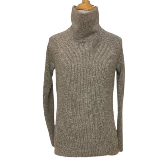 VinceCashmere Sweater